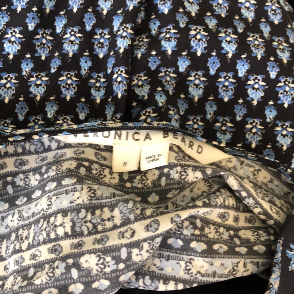 Veronica Beard Black-Blue and White Patterned Dress Size 6 - Picture 11 of 12